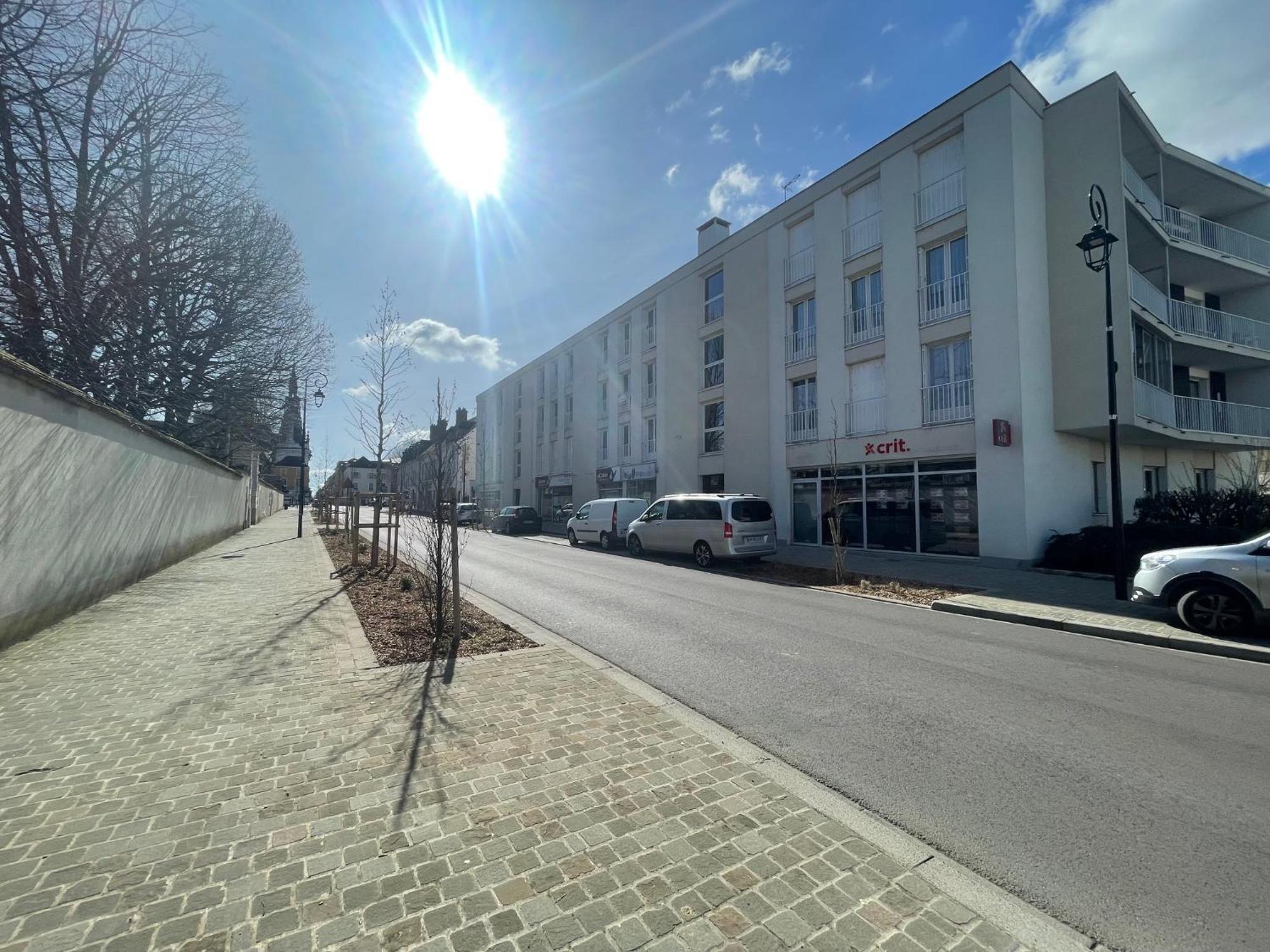 Appartement Residence Theatre Sens Esterno foto
