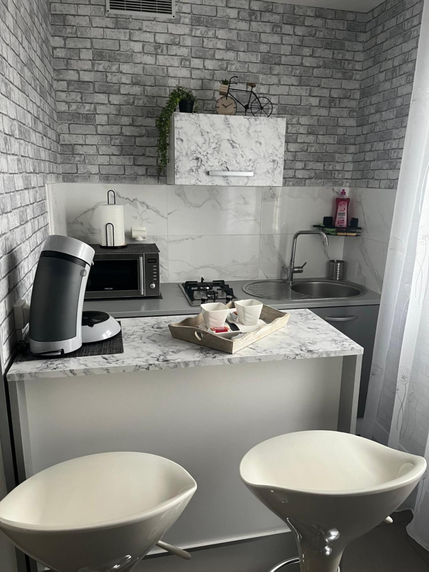 Appartement Residence Theatre Sens Esterno foto